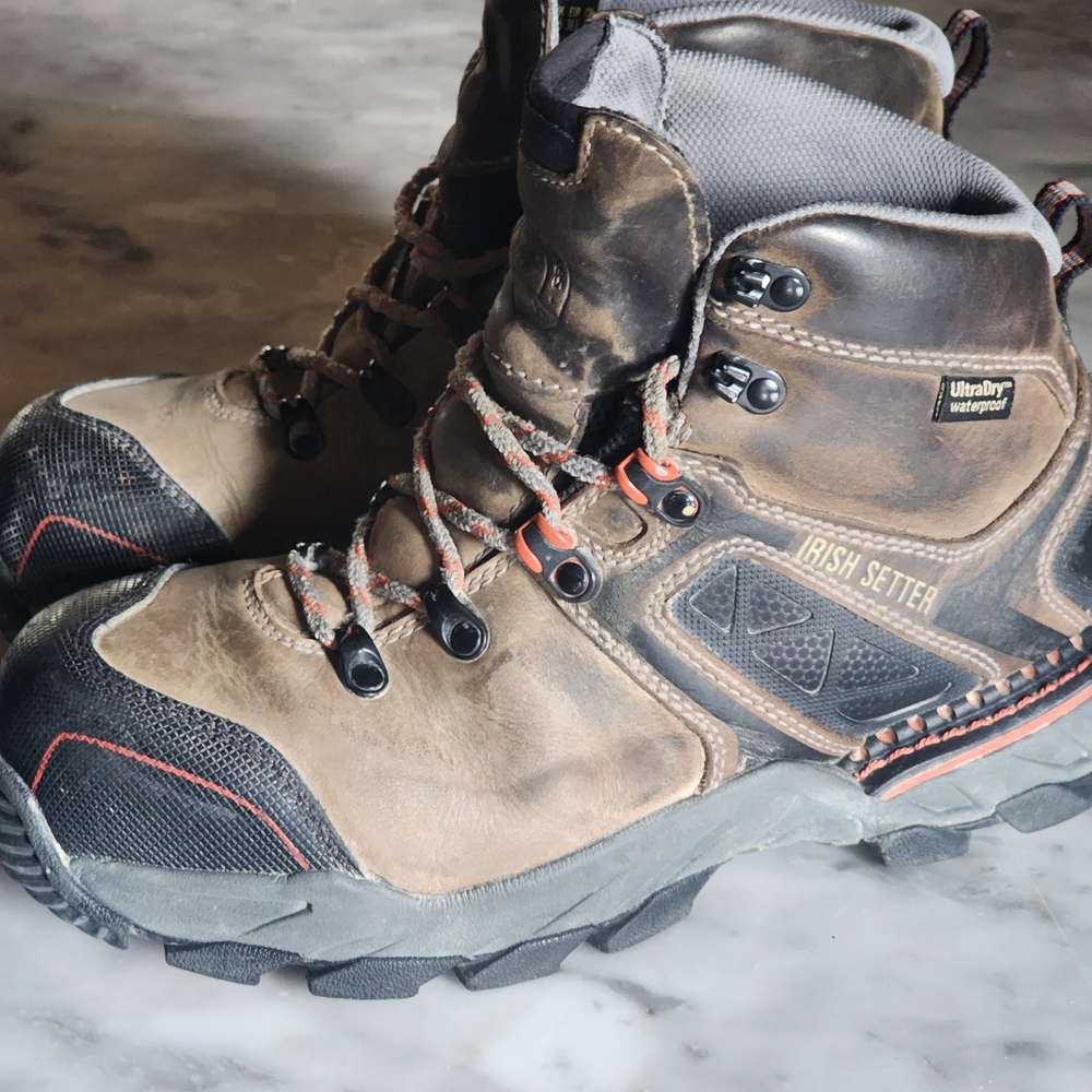 Red Wings Work Boots Irish Setter  8 D Waterproof